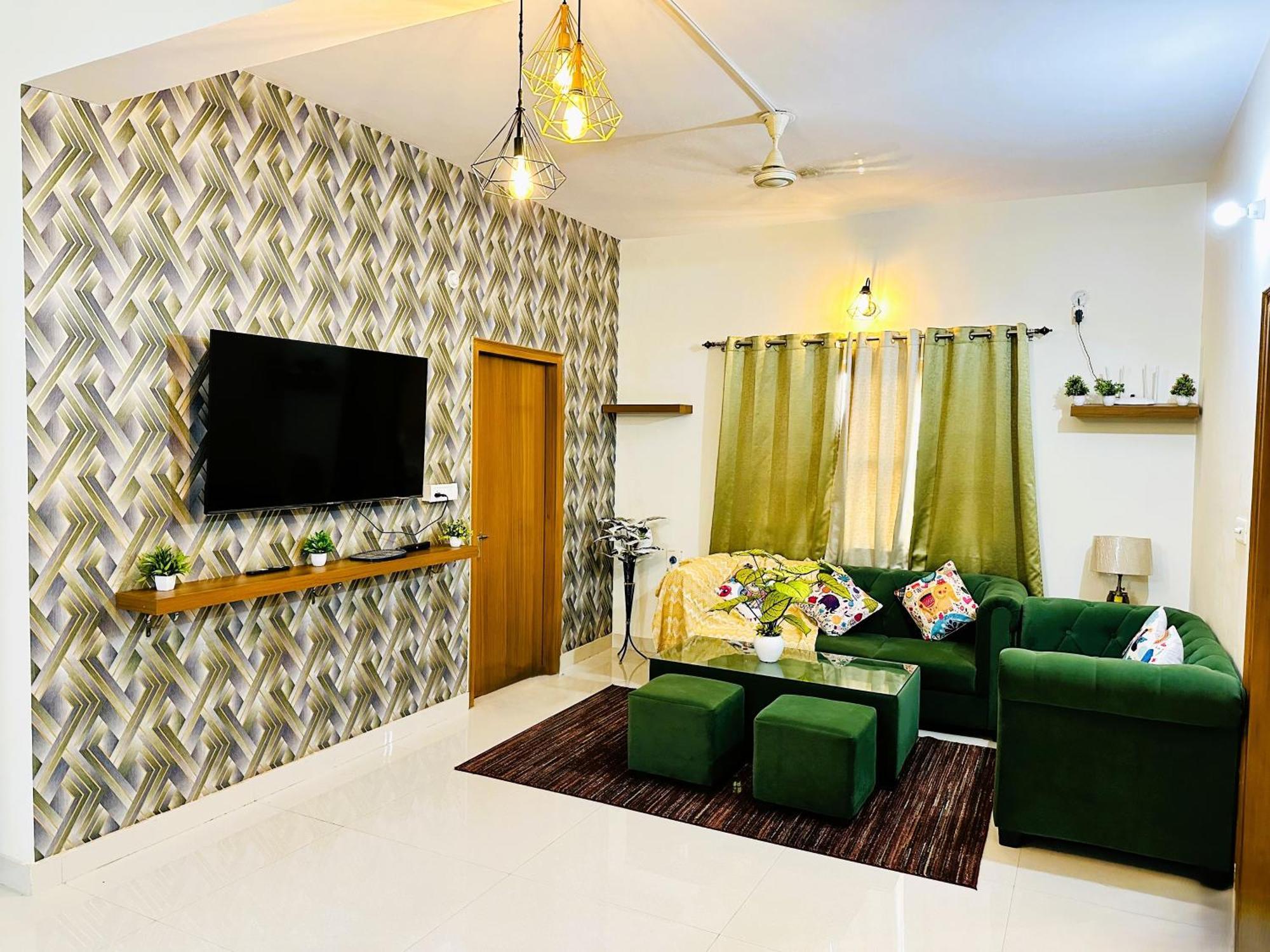 Zoomstay - 3Bhk Apartments 바라나시 외부 사진